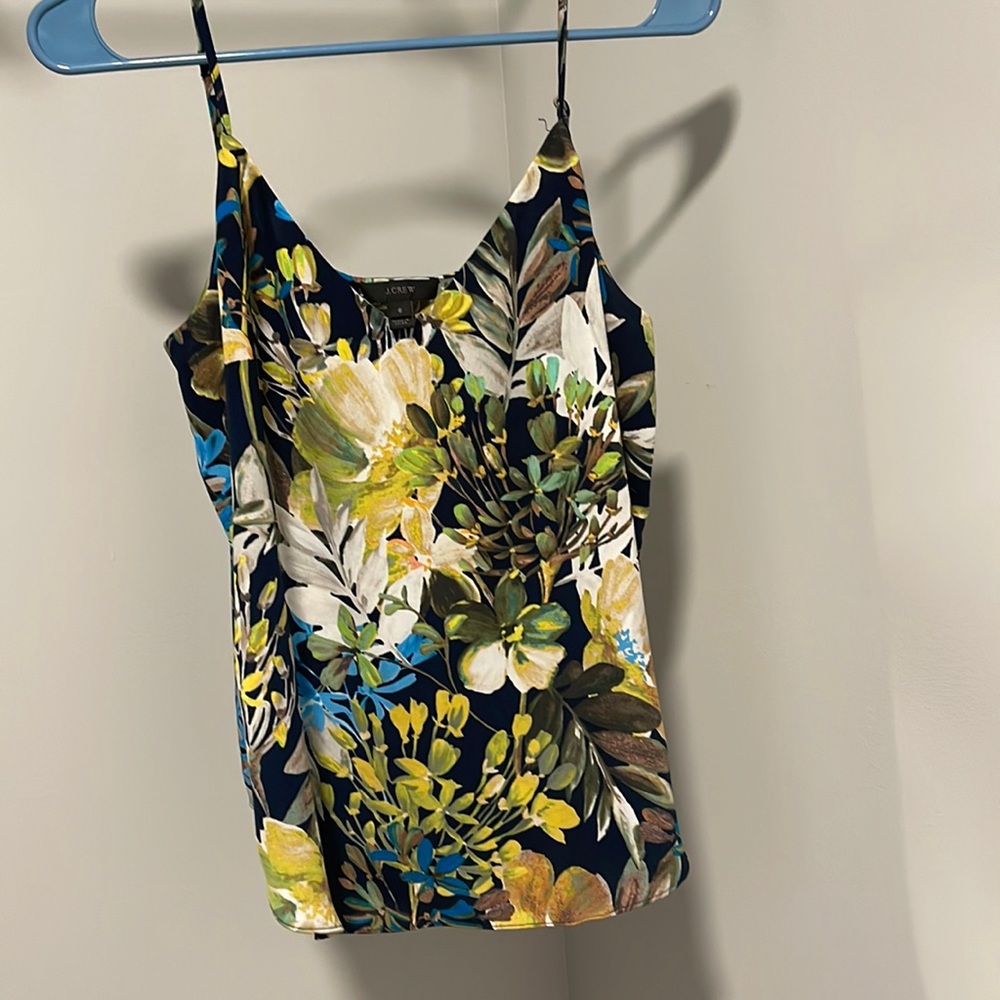 J Crew Sleeveless V-Neck Blouse. Size 6.